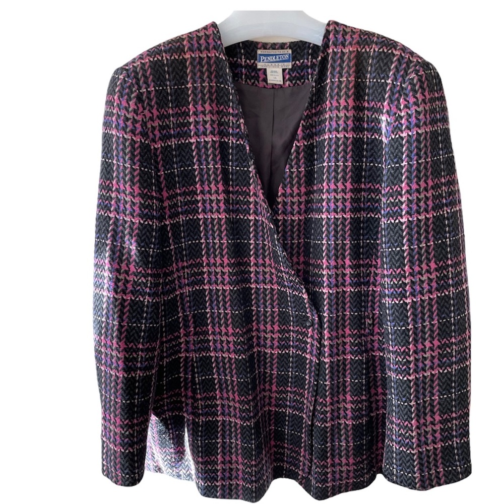 Vintage Y2K Pendleton Tweed Jacket V Neck double breasted closure. Size 16
